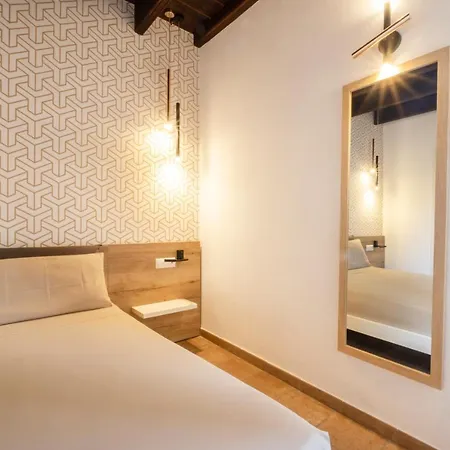 Avenida 12 אלגהרו