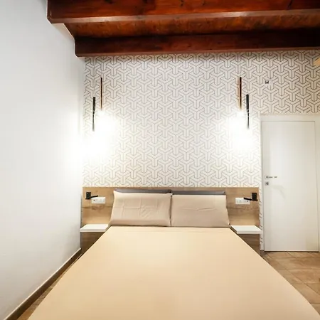 Avenida 12 בית הארחה 3*