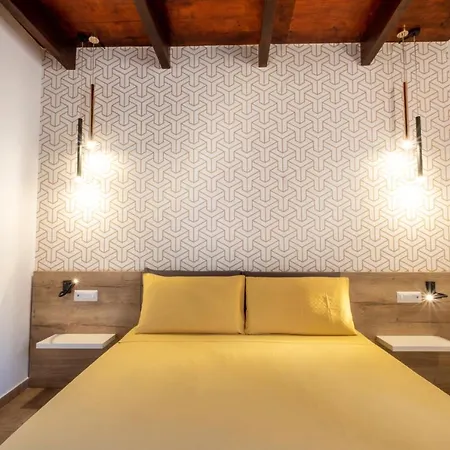 בית הארחה Avenida 12 אלגהרו